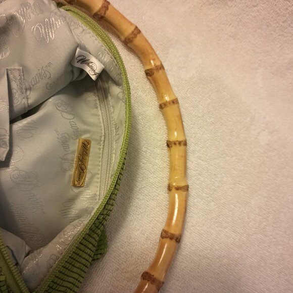 Whiting and Davis Green Chainmail Bag. - Picture 2 of 6